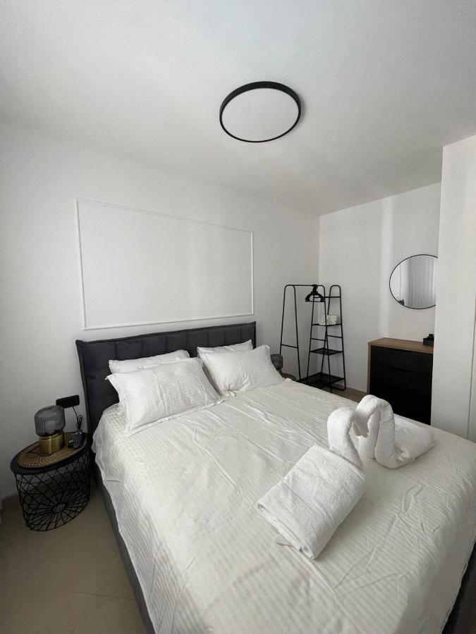 Family Pearl Eilat Apartment Exterior photo