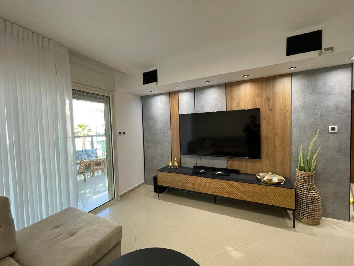 Family Pearl Eilat Apartment Exterior photo